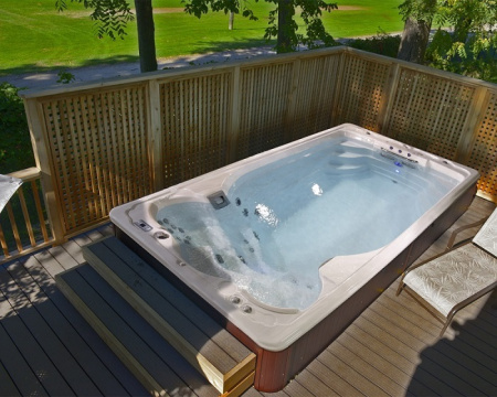 Плавательный спа-бассейн Jacuzzi SwimLife 14ft Swim Fit Плавательный спа-бассейн Jacuzzi SwimLife 14ft Swim Fit